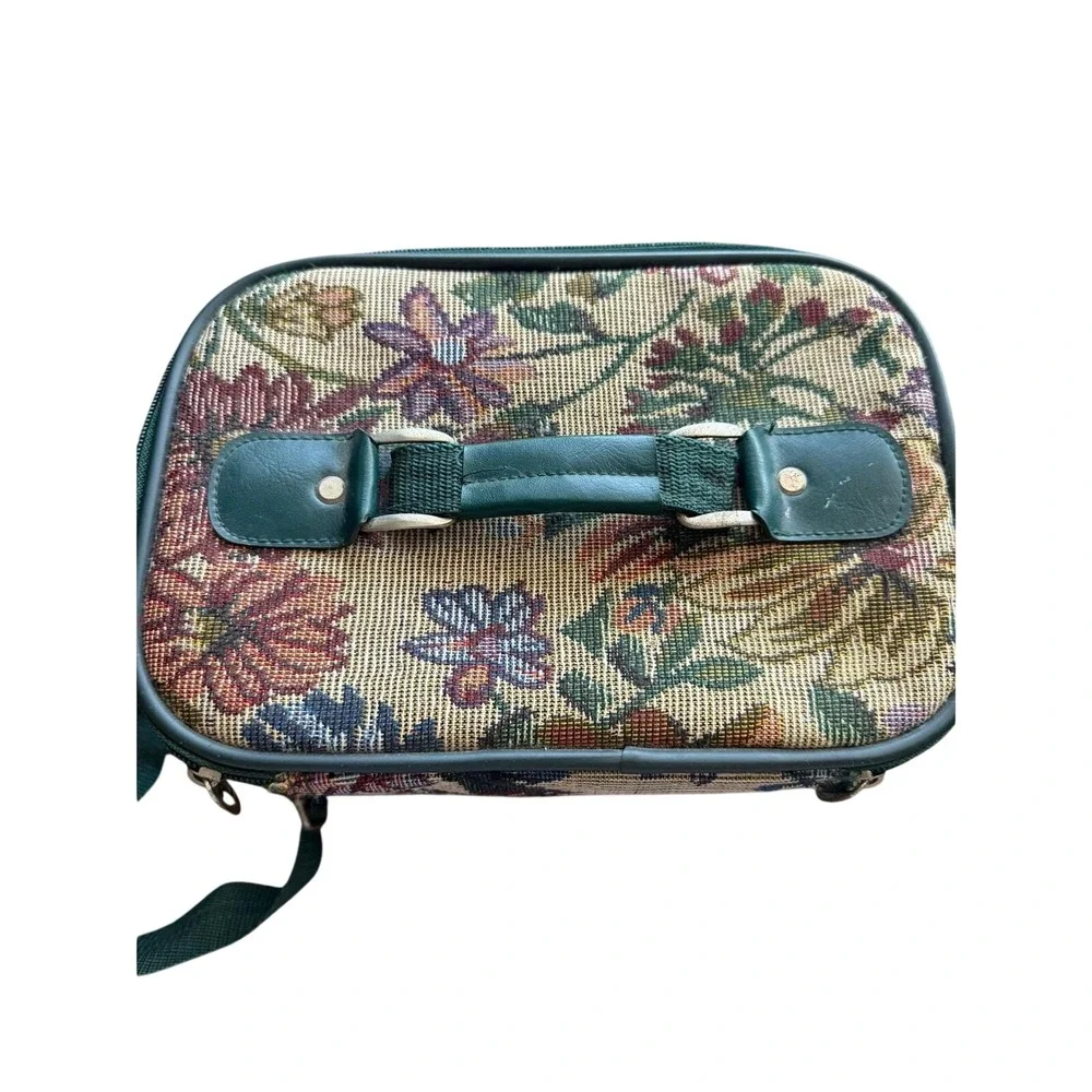 JIO Floral‎ Tapestry Train Case Vintage Cottagecore Green Makeup Travel Bag
